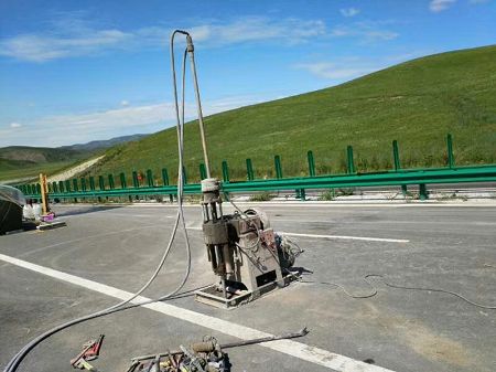 平川公路地基基础注浆加固